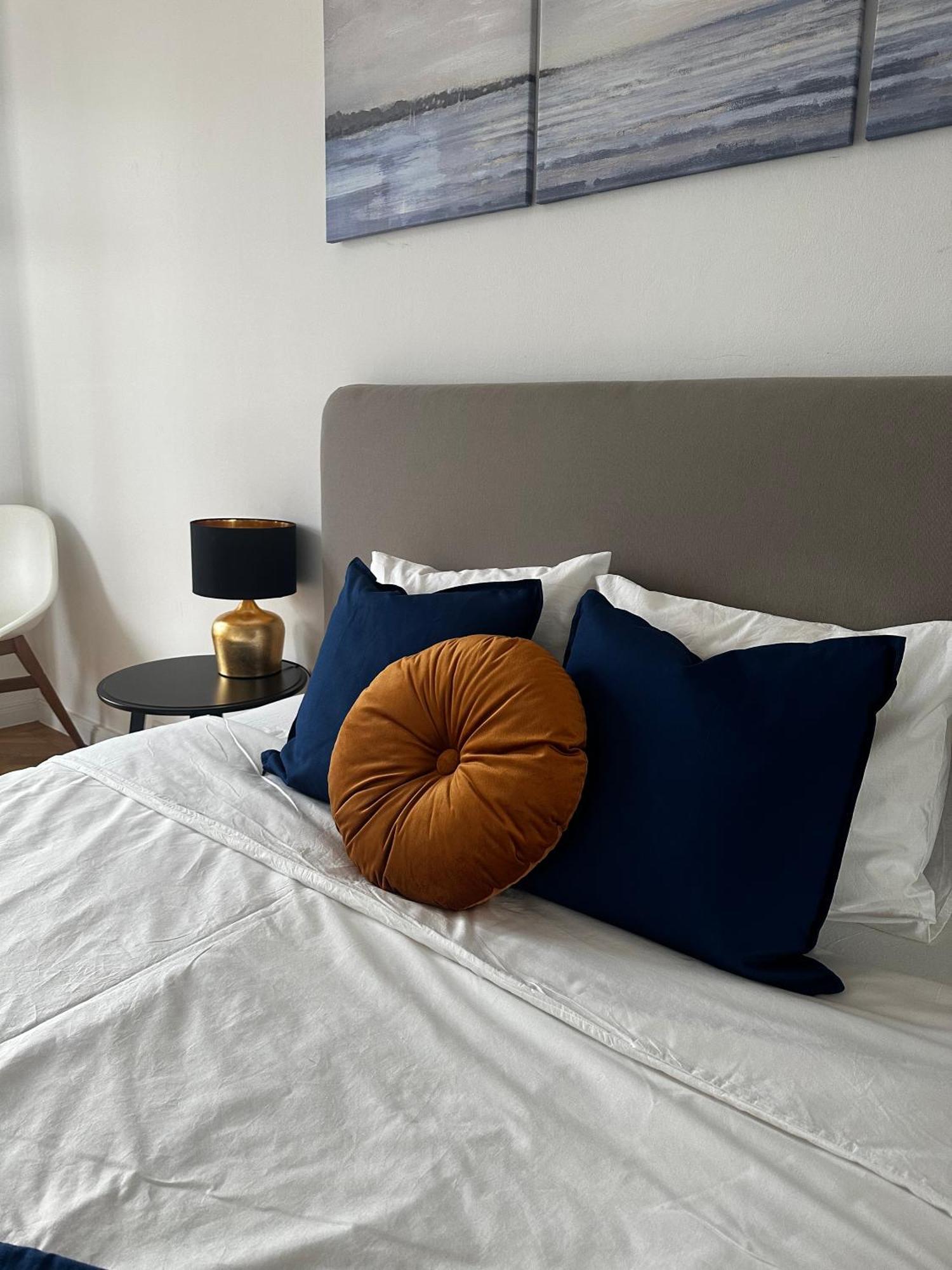 וינה Luxury 3 Bedroom Apartment Near Schoenbrunn Palace מראה חיצוני תמונה